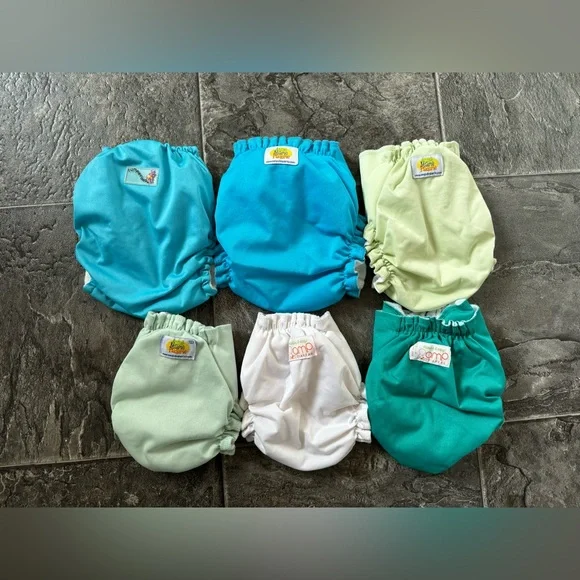 Cloth Diaper Set - Picture 2 of 10